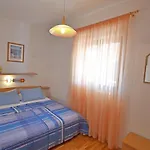 Apartment Lola