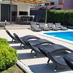 Villa Marivel