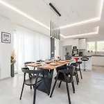 Villa Pollux